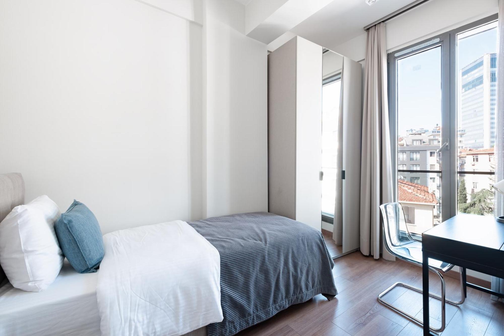 Homie Suites - Newly-Constructed Apartment Complex In Besiktas Istanbul Room photo